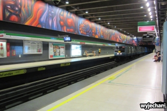 13 Santiago - metro